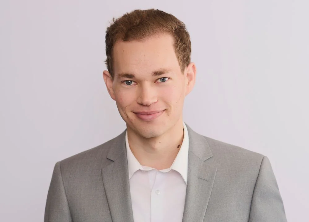 Michael Harris, Bates White Photo