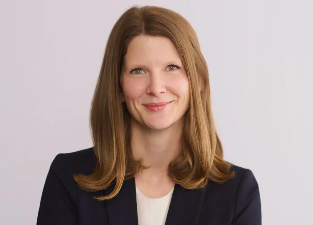 Allison Zalazar, Bates White Photo