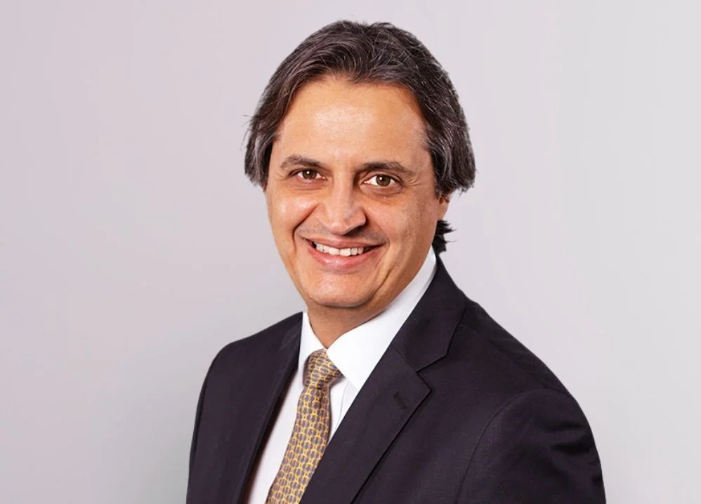 Juan Carlos Gozzi, Bates White Photo