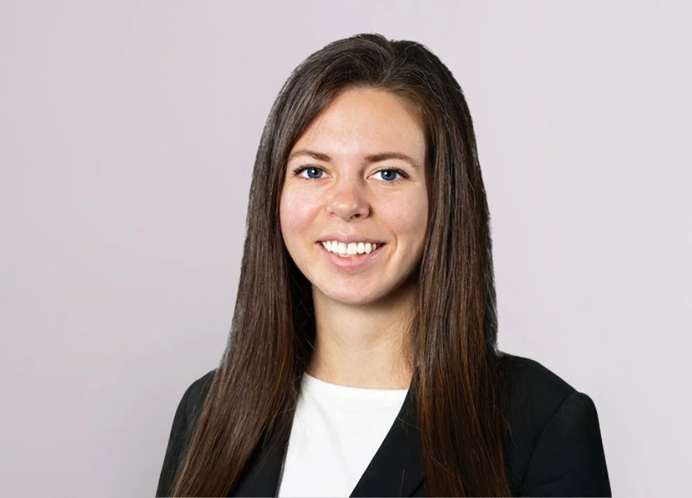 Samantha Stewart, Bates White Photo