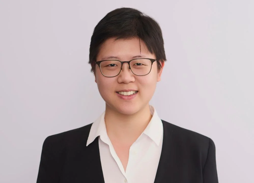 Jessica Tinor, Bates White Photo