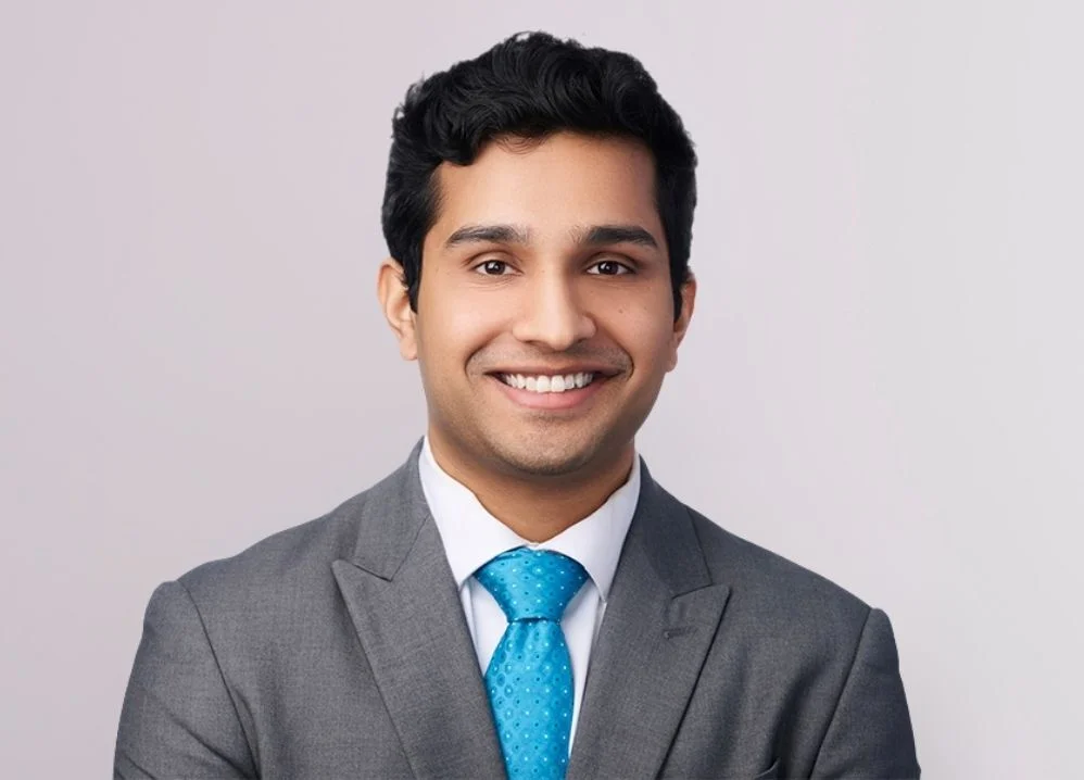 Yash Dhuri, Bates White Photo