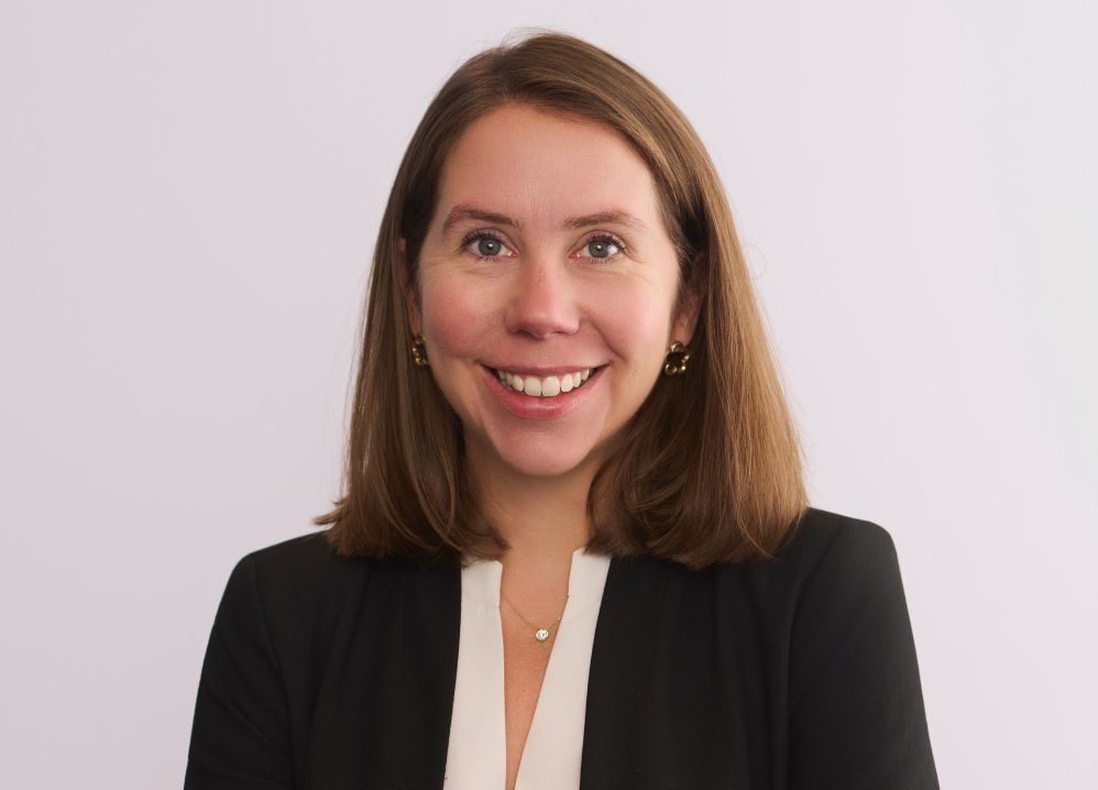 Laura Finn, Bates White Photo