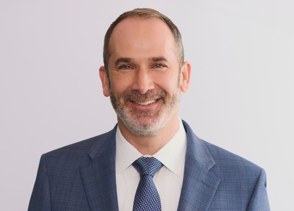 Mathis Wagner, Bates White Photo