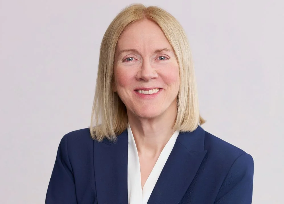 Bates White web bio Carolyn Berry