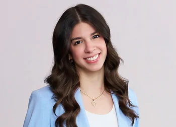 Bates White bio Andrea Gomez