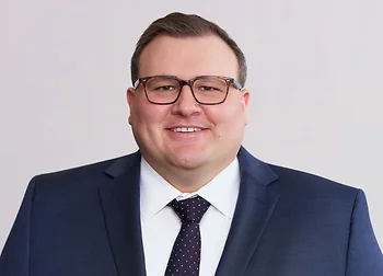 Bates White bio Ryan Lee