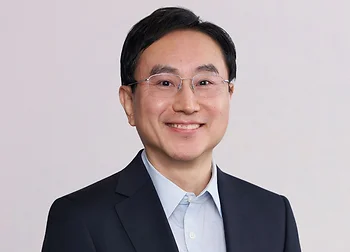 Bates White bio Spencer Yang